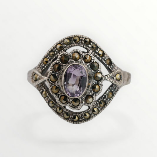Vintage Amethyst & Marcasite Sterling Silver Ring - Size 6