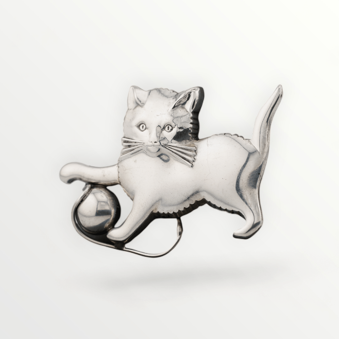 Vintage Lang Sterling Silver Cat & Yarn Brooch - SCG