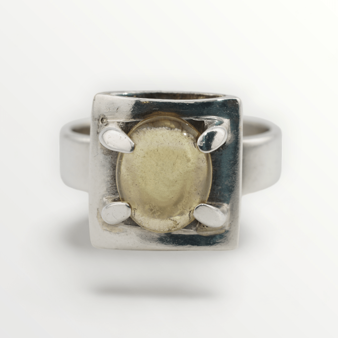 Vintage Yellow Cabochon Sterling Silver Ring - Size 9 - SCG